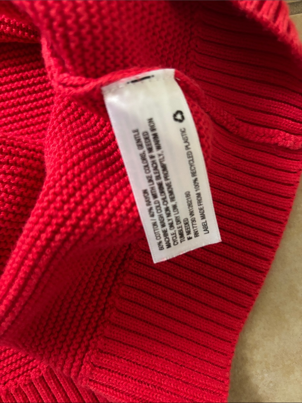 Ava & Viv Bright Red Tie-Shoulder V-Neck Knit Tank - Picture 4 of 6